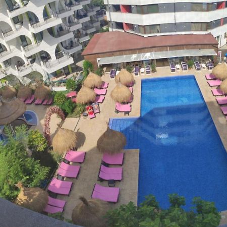 Ferienwohnung Ayan-Ayaz Luxury Năvodari Exterior foto