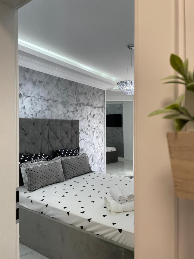 Ferienwohnung Ayan-Ayaz Luxury Năvodari Exterior foto