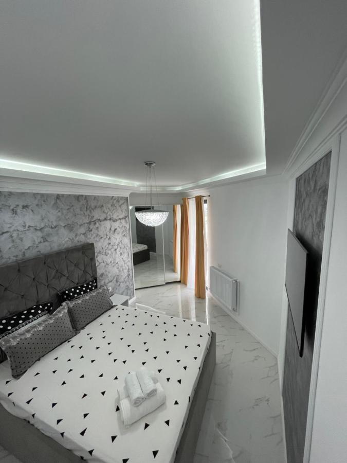 Ferienwohnung Ayan-Ayaz Luxury Năvodari Exterior foto